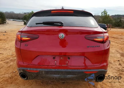 2020 Alfa Romeo Stelvio z USA, uszkodzony, nr VIN ZASPAKAN0L7C76053